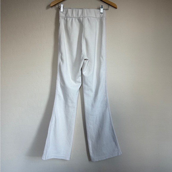 adidas originals Urban Outfitters Flare Pants Cream Ribbed Legging Women Small - Picture 8 of 11